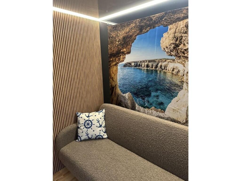 Premium Houseboat Blue Lagoon Botel *