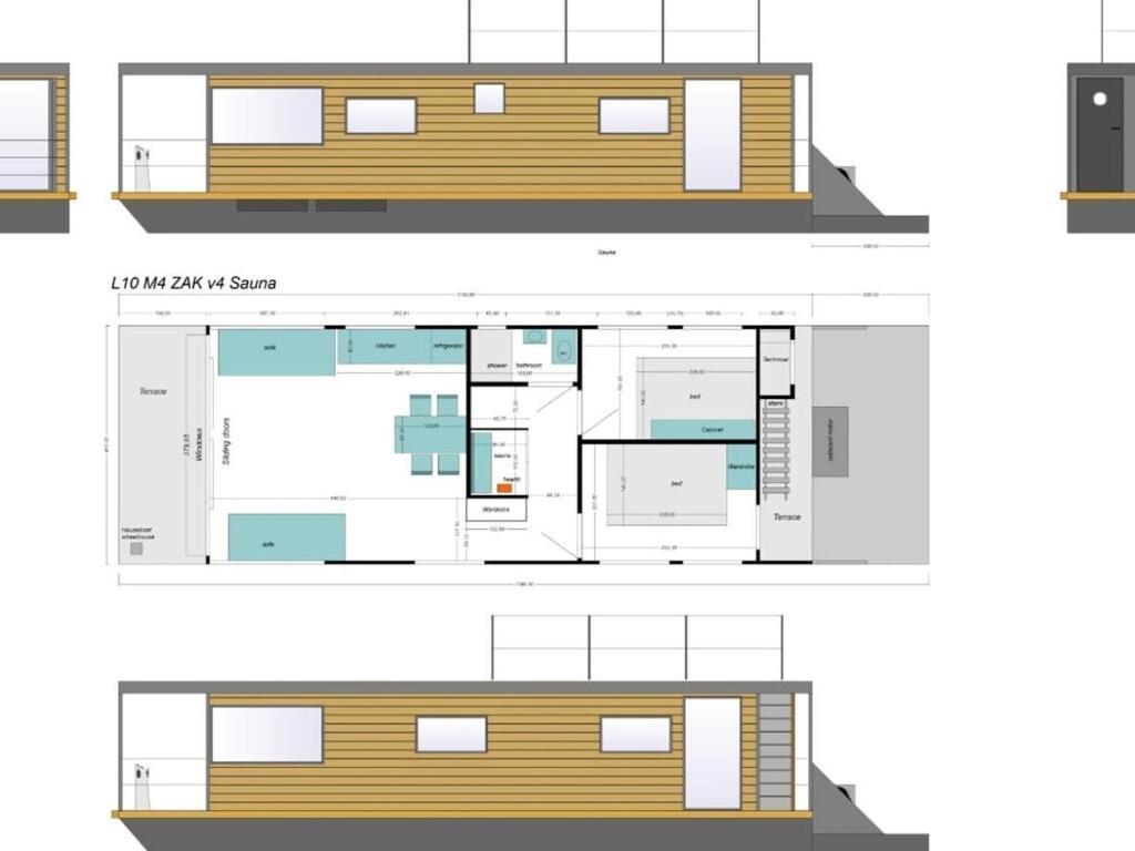 Botel Premium Houseboat Blue Lagoon